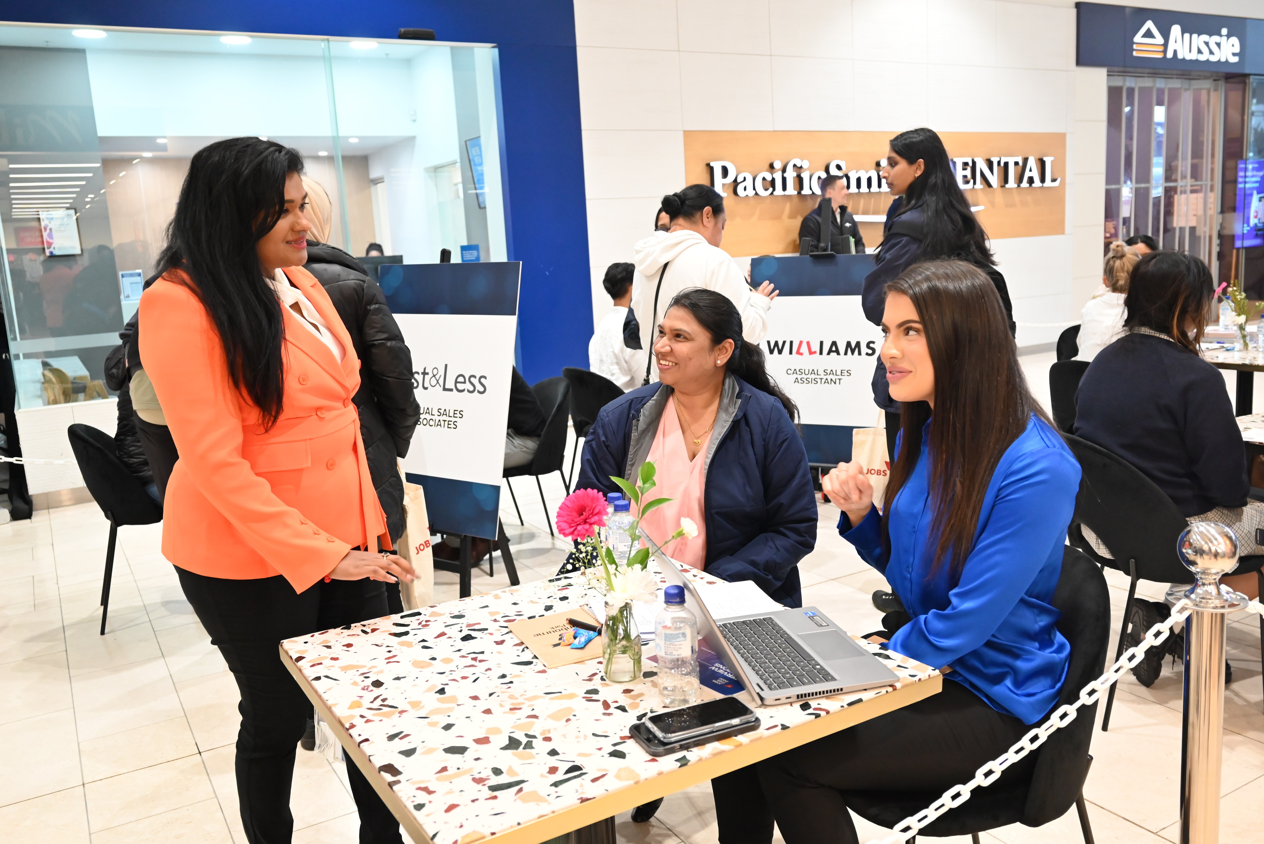 Volunteer! Main Image